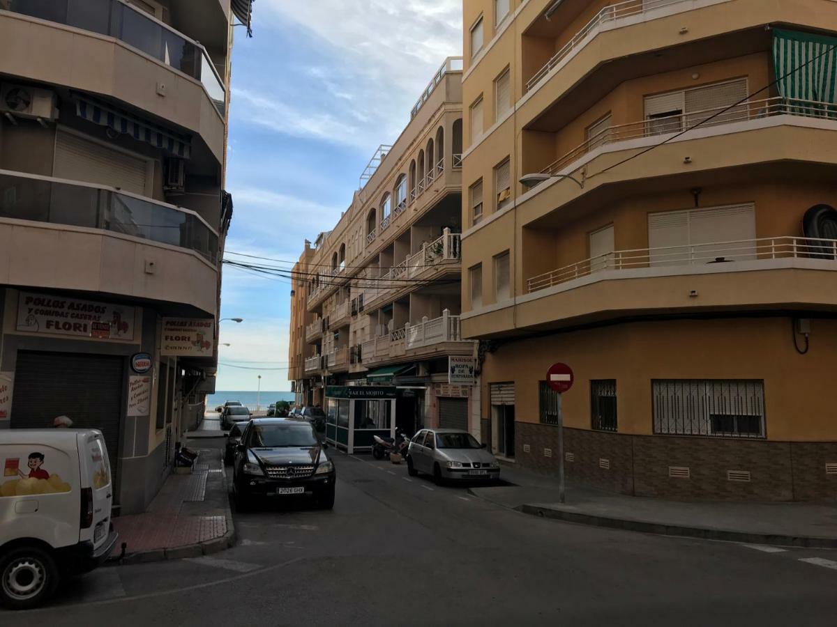 Homely Apartments Noruega Torrevieja Exterior photo